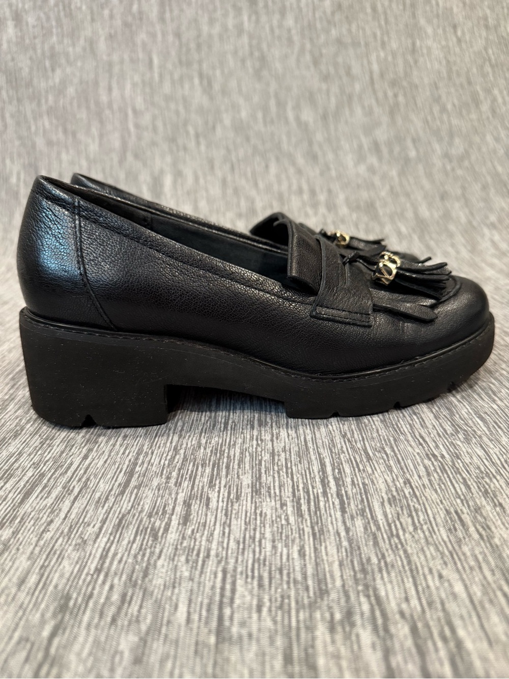 Naturalizer Desmond Black Leather Tassel Platform Loafers size 7